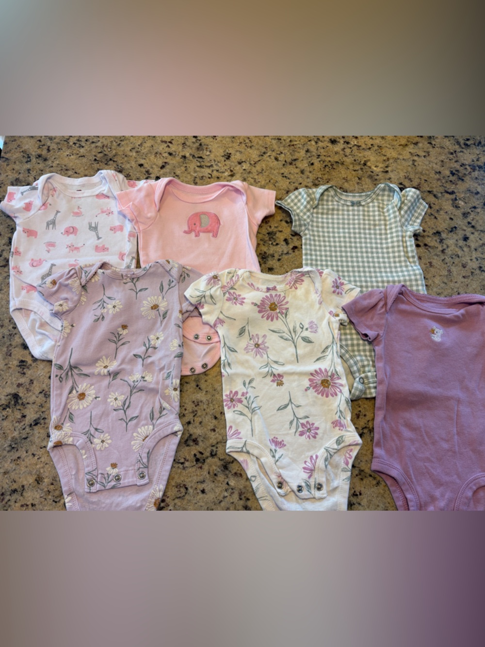 Baby Girl 6 lot of Short Sleeve Onesies- Floral & Pink Mix size 3 months